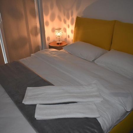 Roman'S Apartment City Residence Sibiu Esterno foto