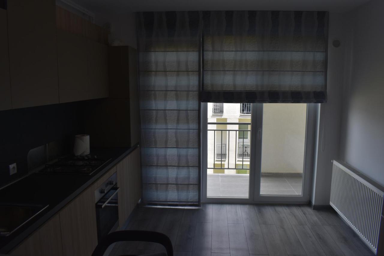 Roman'S Apartment City Residence Sibiu Esterno foto